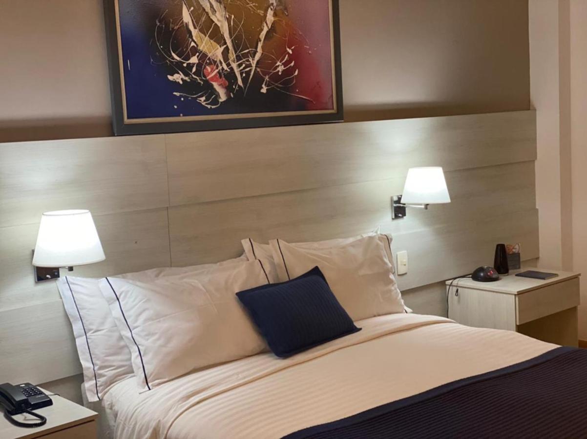 Camacari Plaza Hotel ภายนอก รูปภาพ