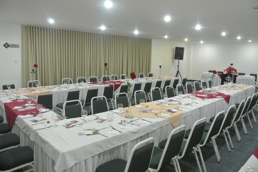 Camacari Plaza Hotel ภายนอก รูปภาพ